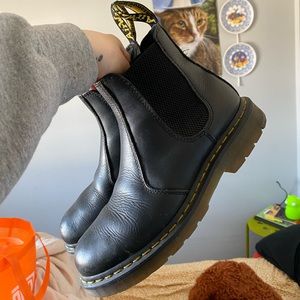 Dr. Martens chelsea boots